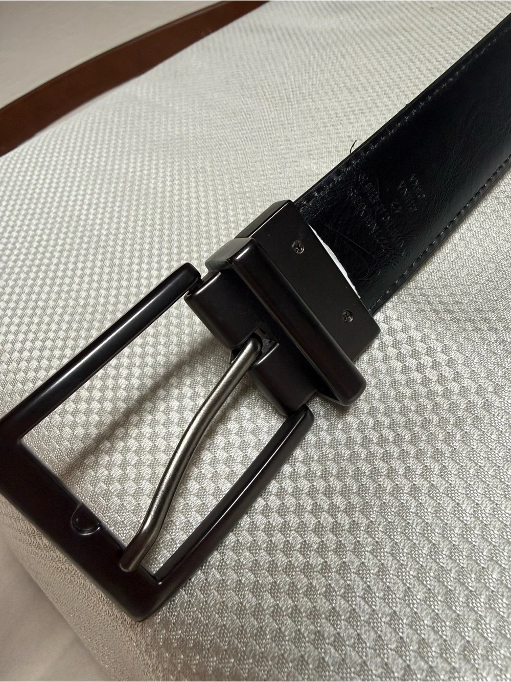 Classic Nike Black Reversible Leather Belt with Brown Interior
